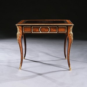 French 19th Century Gilt-Bronze Mounted Writing Table of Fine Quality