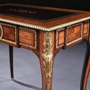French 19th Century Gilt-Bronze Mounted Writing Table of Fine Quality