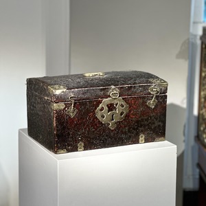 Late 17th Century Leather and Brass Travelling Box 